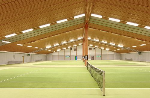 LED Sporthallenbeleuchtung bei der Tennishalle TSV Glinde