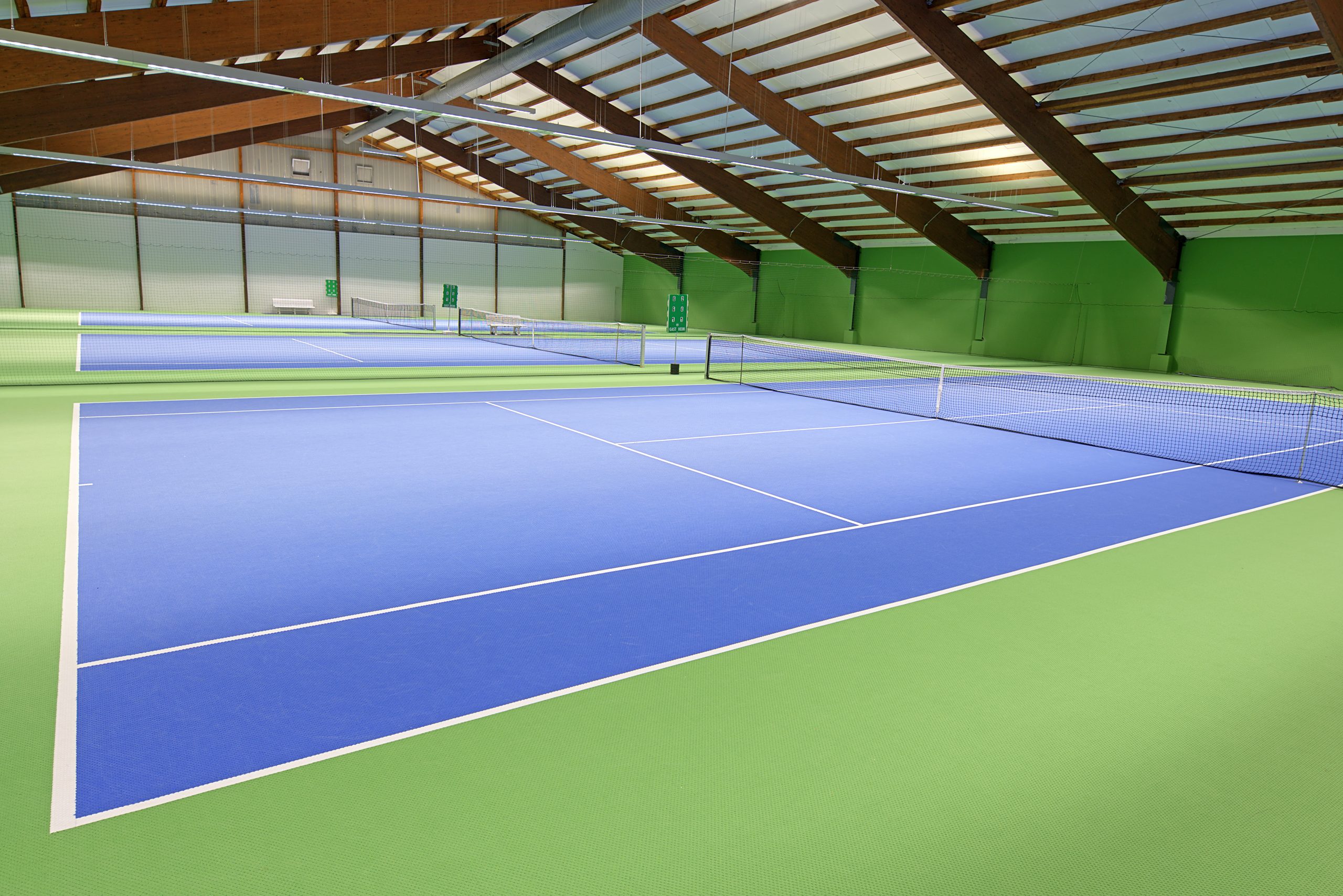 LED Sporthallenbeleuchtung beim HSV Tennis
